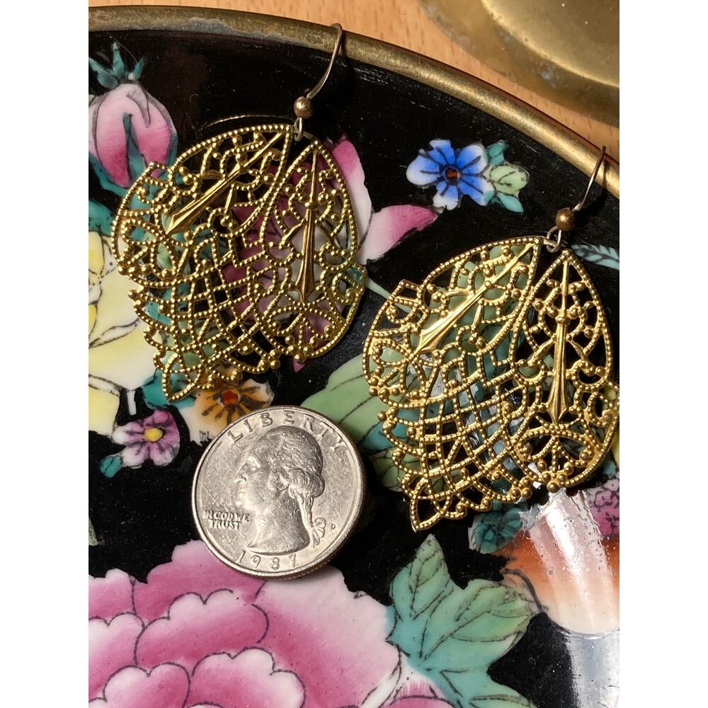 Vintage Filigree Gold Earrings Lovely Statement ~ Holiday Glam ~ Lovely Gift - Picture 3 of 5